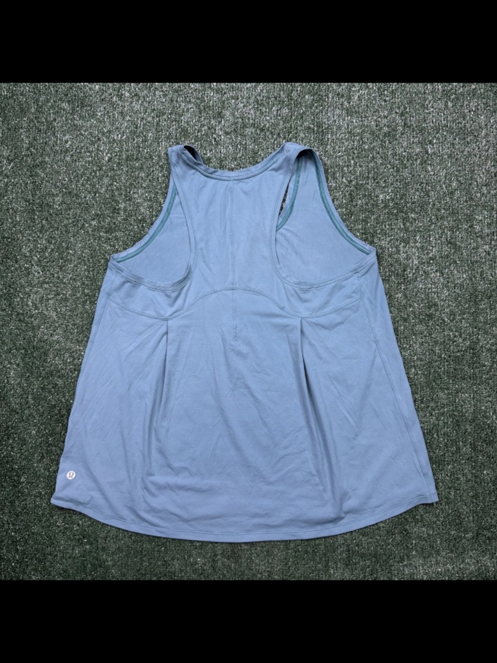 Lululemon Women's Shirt Size 8 Green Lightweight Sleeveless Performance Ladies - Picture 6 of 6